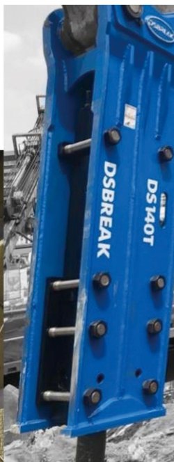 DS140T 液壓破碎機掛在挖掘機上